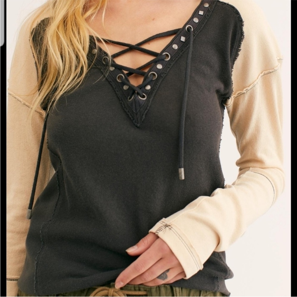 We The Free Old School Lace Up Henley Size Small